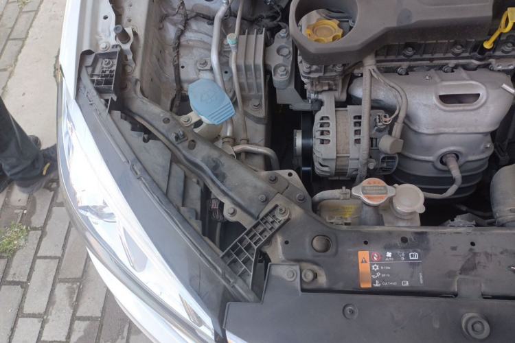 Used Roewe 360 2018 PLUS 1.5L Automatic Luxury Edition Engine Bay Right