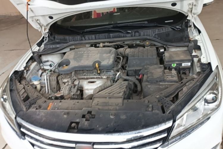 Used Roewe 360 2018 PLUS 1.5L Automatic Luxury Edition Engine Bay