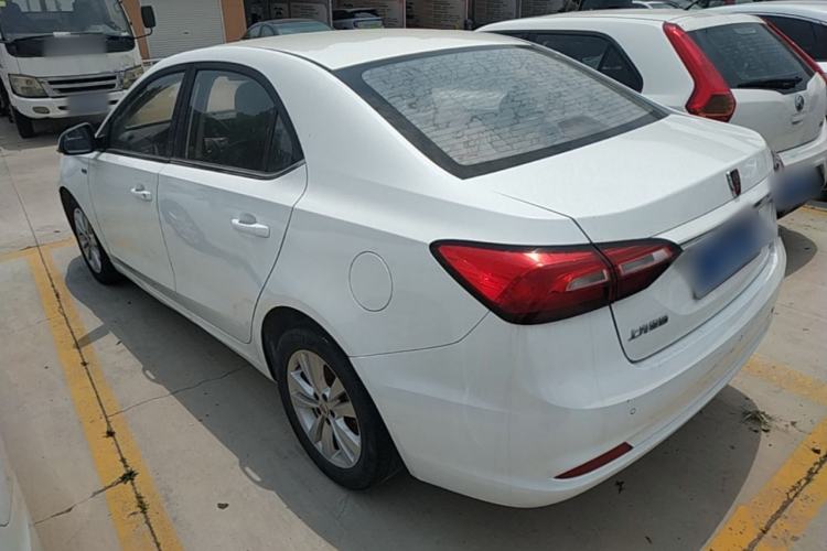 Used Roewe 360 2018 PLUS 1.5L Manual Luxury Edition Exterior 2