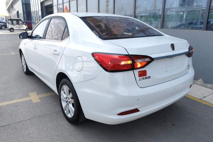 Used Roewe 360 2018 PLUS 1.5L Manual Luxury Edition Exterior 2