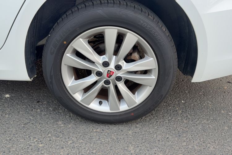 Used Roewe 360 2018 PLUS 1.5L Automatic Luxury Edition Exterior 2