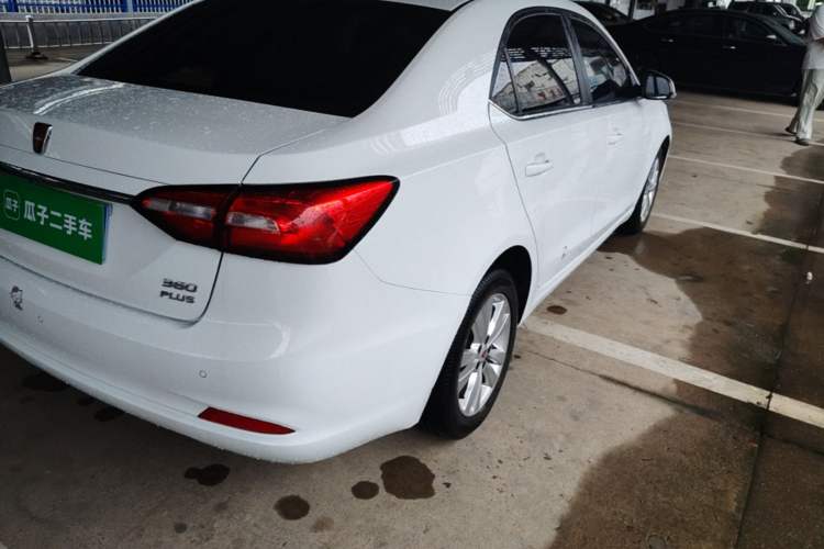 Used Roewe 360 2018 PLUS 1.5L Automatic Luxury Edition Exterior 3