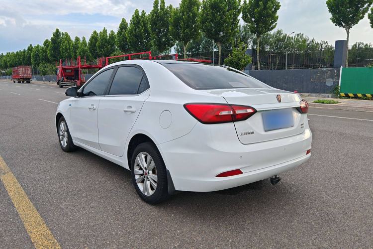 Used Roewe 360 2018 PLUS 1.5L Manual Luxury Edition Exterior 3