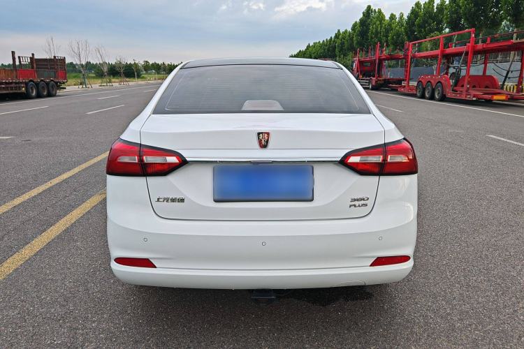 Used Roewe 360 2018 PLUS 1.5L Manual Luxury Edition Exterior 4