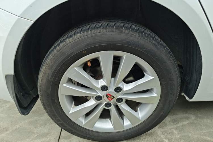 Used Roewe 360 2018 PLUS 1.5L Automatic Luxury Edition Exterior 5