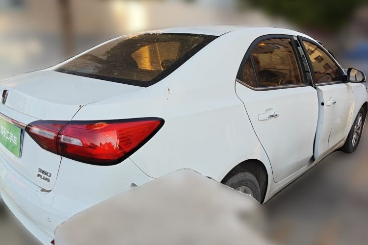 Used Roewe 360 2018 PLUS 1.5L Automatic Luxury Edition Exterior 5