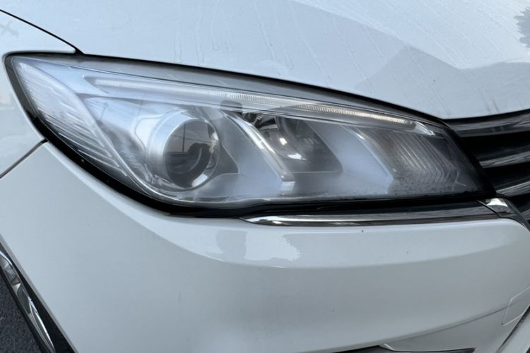 Used Roewe 360 2018 PLUS 1.5L Automatic Luxury Edition Exterior 6