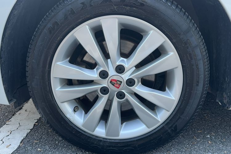 Used Roewe 360 2018 PLUS 1.5L Automatic Luxury Edition Exterior 7
