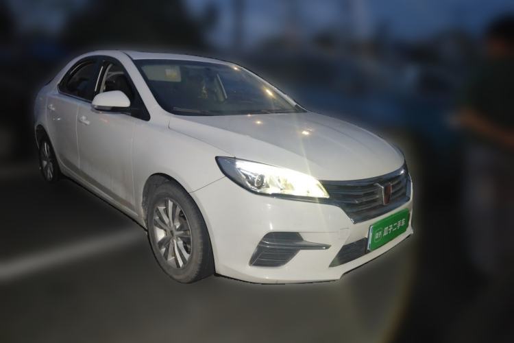 Used Roewe 360 2018 PLUS 1.5L Automatic Luxury Edition Front Right 45 Deg