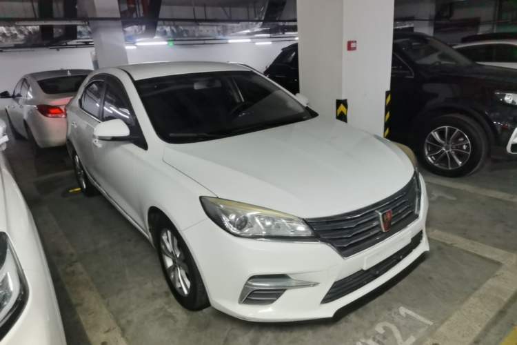Used Roewe 360 2018 PLUS 1.5L Automatic Luxury Edition Front Right 45 Deg