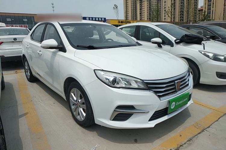 Used Roewe 360 2018 PLUS 1.5L Manual Luxury Edition Front Right 45 Deg