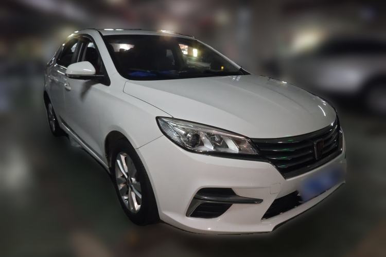 Used Roewe 360 2018 PLUS 1.5L Automatic Luxury Edition Front Right 45 Deg