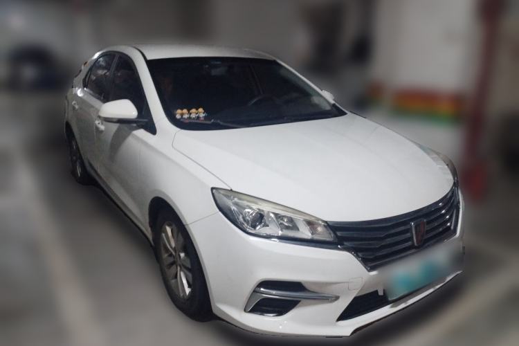 Used Roewe 360 2018 PLUS 1.5L Automatic Luxury Edition Front Right 45 Deg