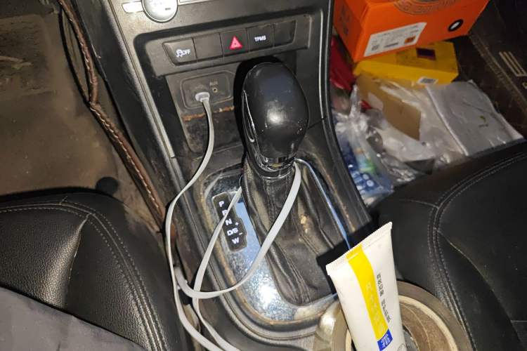 Used Roewe 360 2018 PLUS 1.5L Automatic Luxury Edition Gear Lever