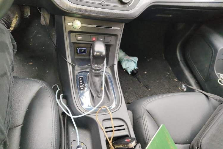 Used Roewe 360 2018 PLUS 1.5L Automatic Luxury Edition Gear Lever