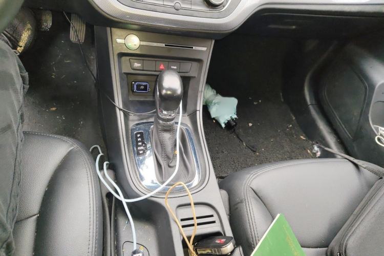 Used Roewe 360 2018 PLUS 1.5L Automatic Luxury Edition Gear Lever