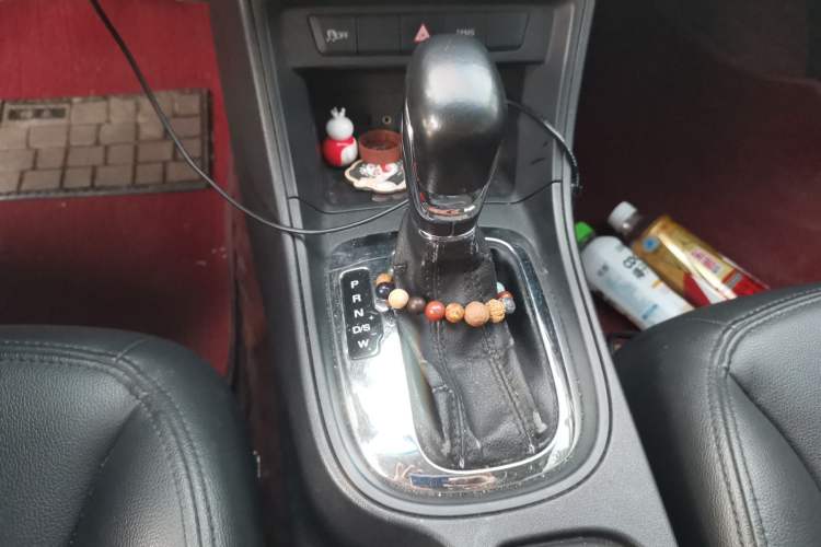 Used Roewe 360 2018 PLUS 1.5L Automatic Luxury Edition Gear Lever