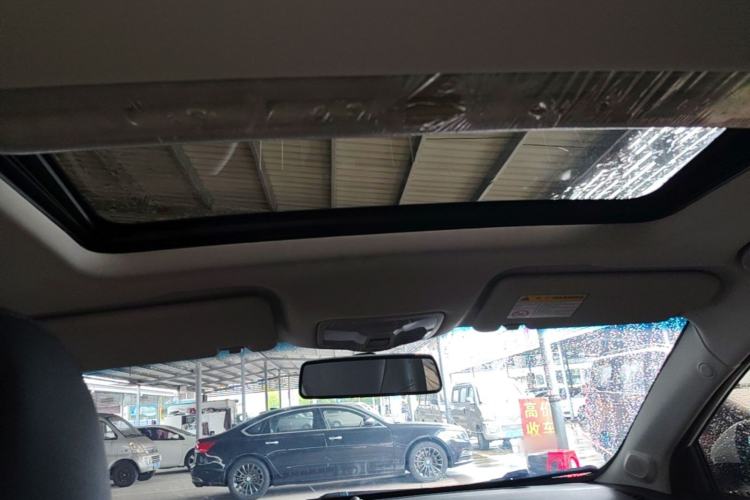 Used Roewe 360 2018 PLUS 1.5L Automatic Luxury Edition Headliner