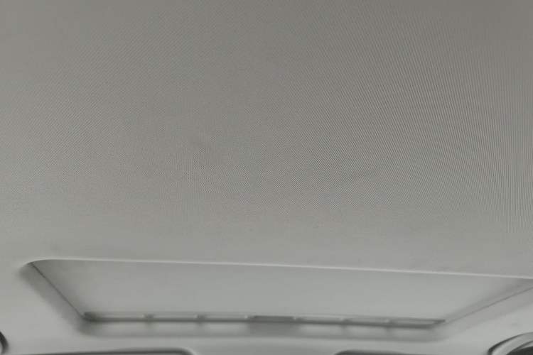 Used Roewe 360 2018 PLUS 1.5L Automatic Luxury Edition Headliner