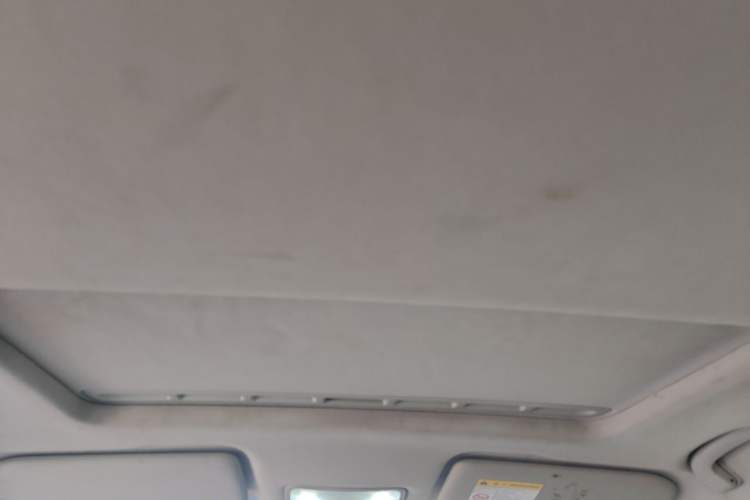 Used Roewe 360 2018 PLUS 1.5L Automatic Luxury Edition Headliner