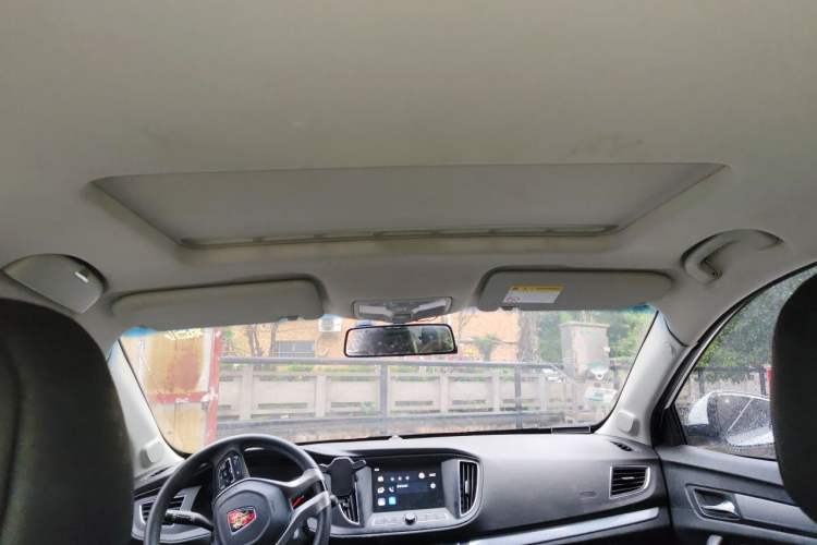 Used Roewe 360 2018 PLUS 1.5L Automatic Luxury Edition Headliner