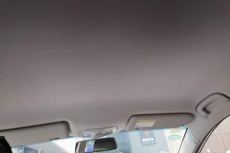 Used Roewe 360 2018 PLUS 1.5L Manual Luxury Edition Headliner