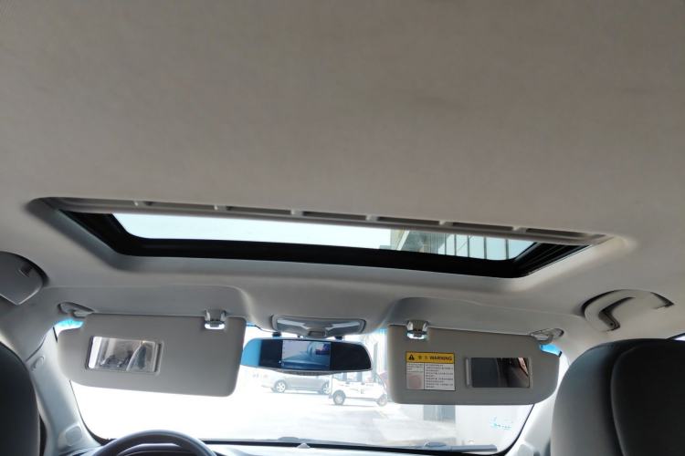 Used Roewe 360 2018 PLUS 1.5L Manual Luxury Edition Headliner