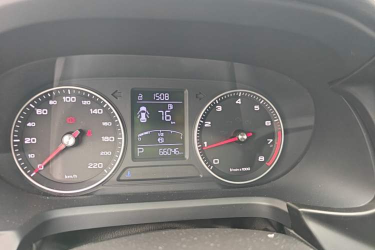 Used Roewe 360 2018 PLUS 1.5L Automatic Luxury Edition Instrument Cluster