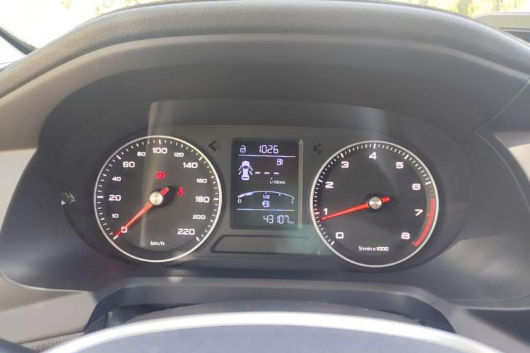 Used Roewe 360 2018 PLUS 1.5L Manual Luxury Edition Instrument Cluster