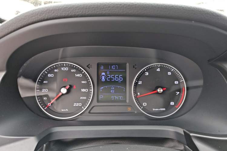 Used Roewe 360 2018 PLUS 1.5L Automatic Luxury Edition Instrument Cluster