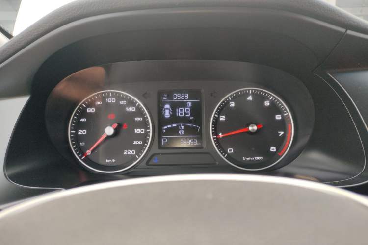 Used Roewe 360 2018 PLUS 1.5L Automatic Luxury Edition Instrument Cluster
