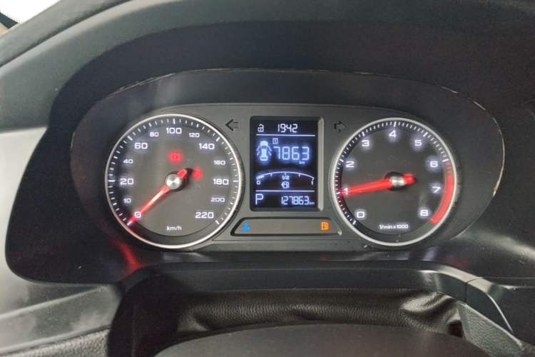 Used Roewe 360 2018 PLUS 1.5L Automatic Luxury Edition Instrument Cluster