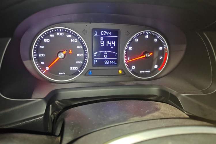 Used Roewe 360 2018 PLUS 1.5L Automatic Luxury Edition Instrument Cluster