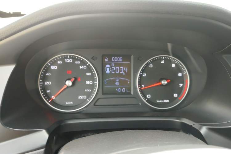 Used Roewe 360 2018 PLUS 1.5L Manual Luxury Edition Instrument Cluster