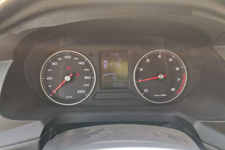 Used Roewe 360 2018 PLUS 1.5L Manual Luxury Edition Instrument Cluster