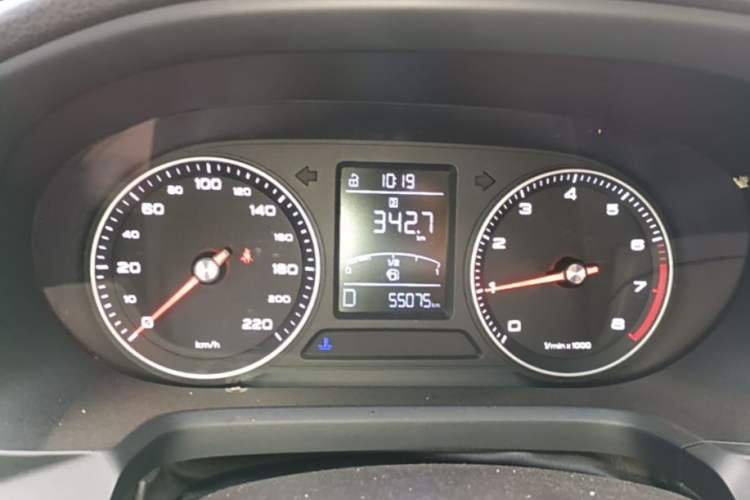 Used Roewe 360 2018 PLUS 1.5L Automatic Luxury Edition Instrument Cluster
