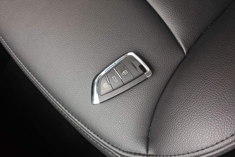 Used Roewe 360 2018 PLUS 1.5L Automatic Luxury Edition Interior 1