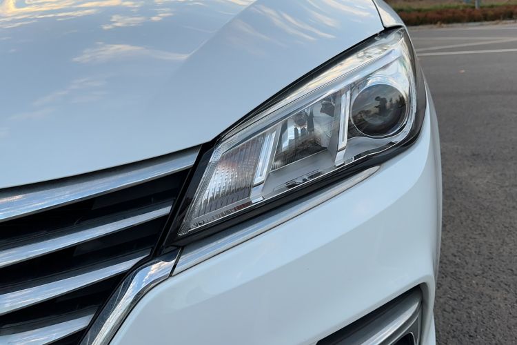 Used Roewe 360 2018 PLUS 1.5L Automatic Luxury Edition Left Front Headlight