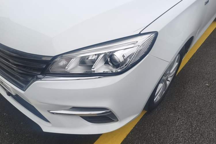 Used Roewe 360 2018 PLUS 1.5L Automatic Luxury Edition Left Front Headlight