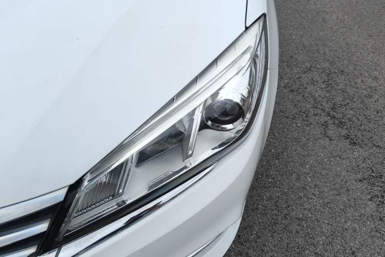 Used Roewe 360 2018 PLUS 1.5L Automatic Luxury Edition Left Front Headlight