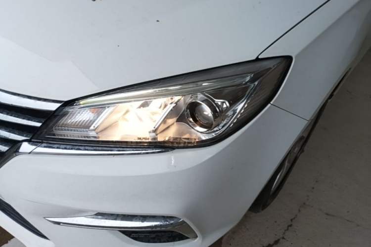 Used Roewe 360 2018 PLUS 1.5L Automatic Luxury Edition Left Front Headlight