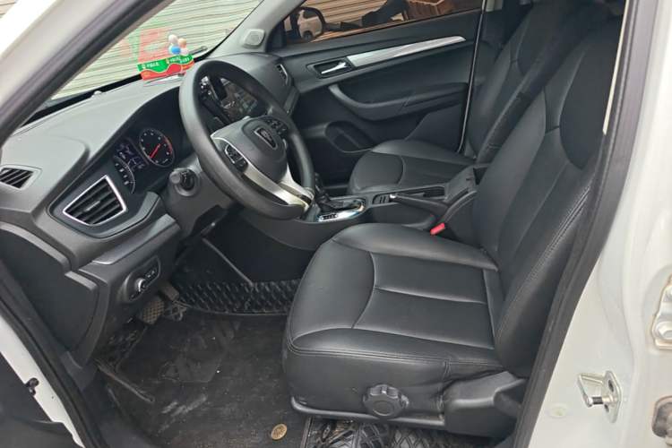 Used Roewe 360 2018 PLUS 1.5L Automatic Luxury Edition Left Front Seat