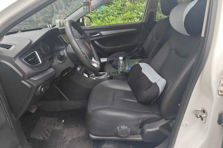 Used Roewe 360 2018 PLUS 1.5L Automatic Luxury Edition Left Front Seat
