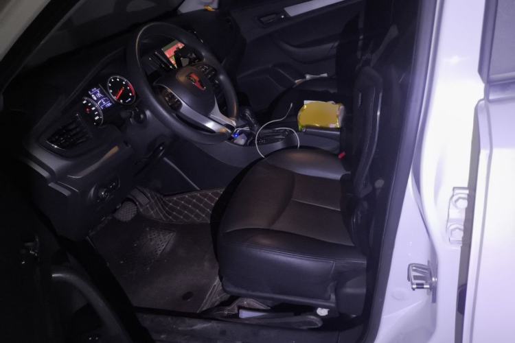 Used Roewe 360 2018 PLUS 1.5L Automatic Luxury Edition Left Front Seat