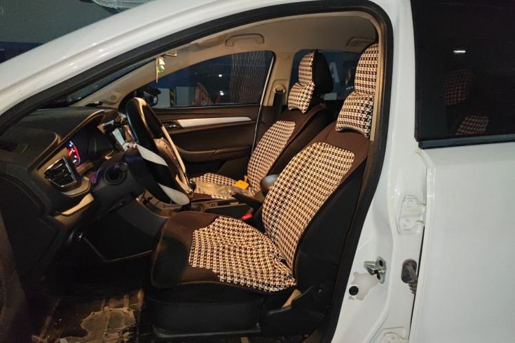 Used Roewe 360 2018 PLUS 1.5L Manual Luxury Edition Left Front Seat