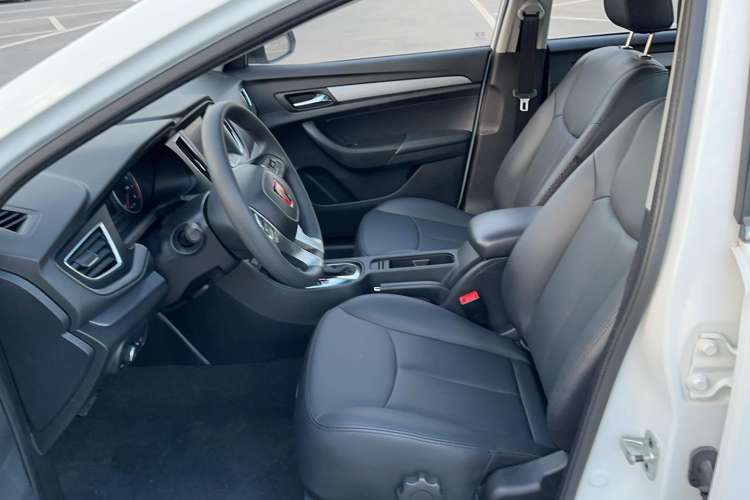 Used Roewe 360 2018 PLUS 1.5L Automatic Luxury Edition Left Front Seat