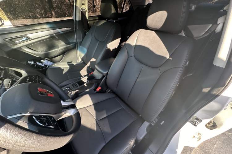 Used Roewe 360 2018 PLUS 1.5L Automatic Luxury Edition Left Front Seat