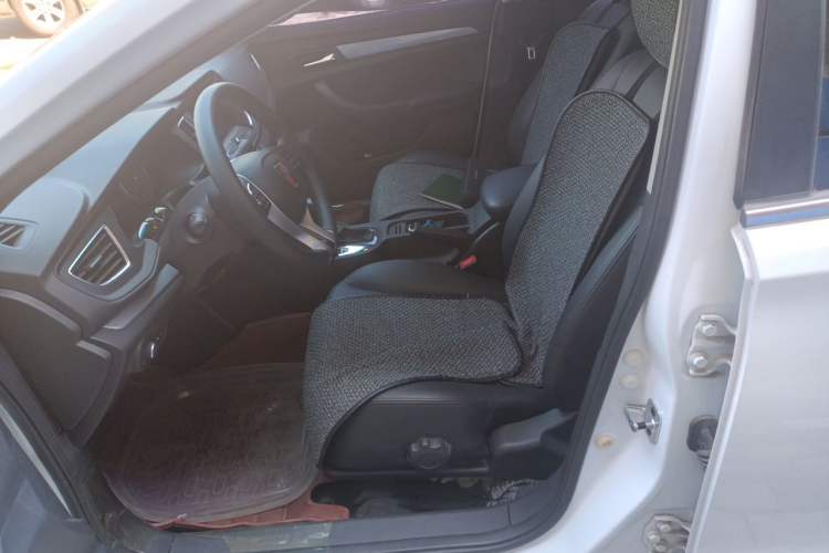 Used Roewe 360 2018 PLUS 1.5L Automatic Luxury Edition Left Front Seat