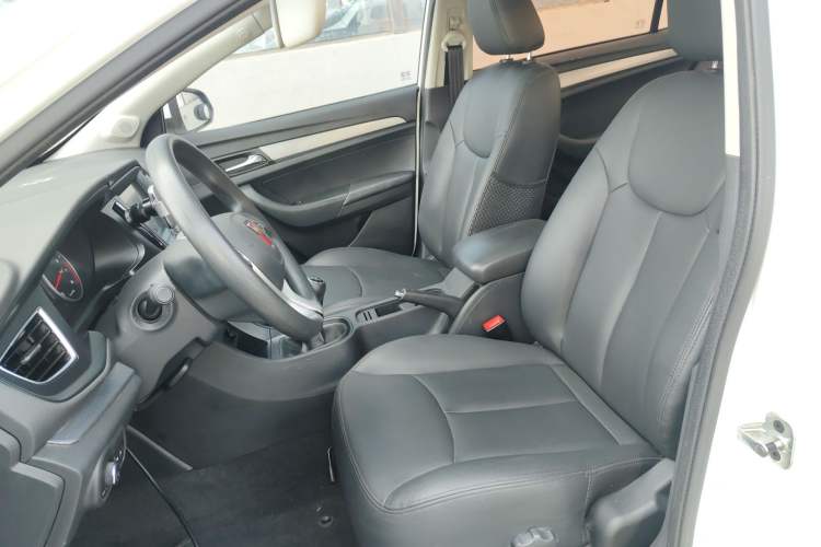 Used Roewe 360 2018 PLUS 1.5L Manual Luxury Edition Left Front Seat