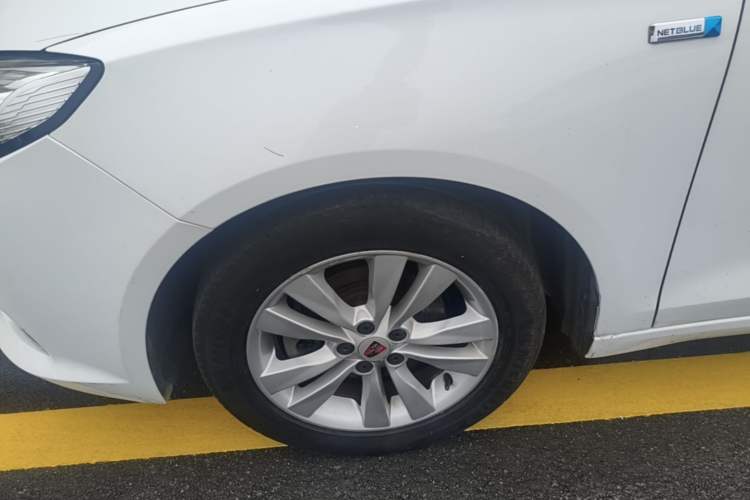 Used Roewe 360 2018 PLUS 1.5L Automatic Luxury Edition Left Front Wheel Hub